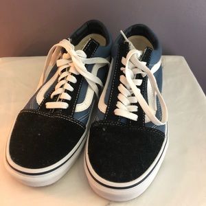 Vans Old Skool shoes